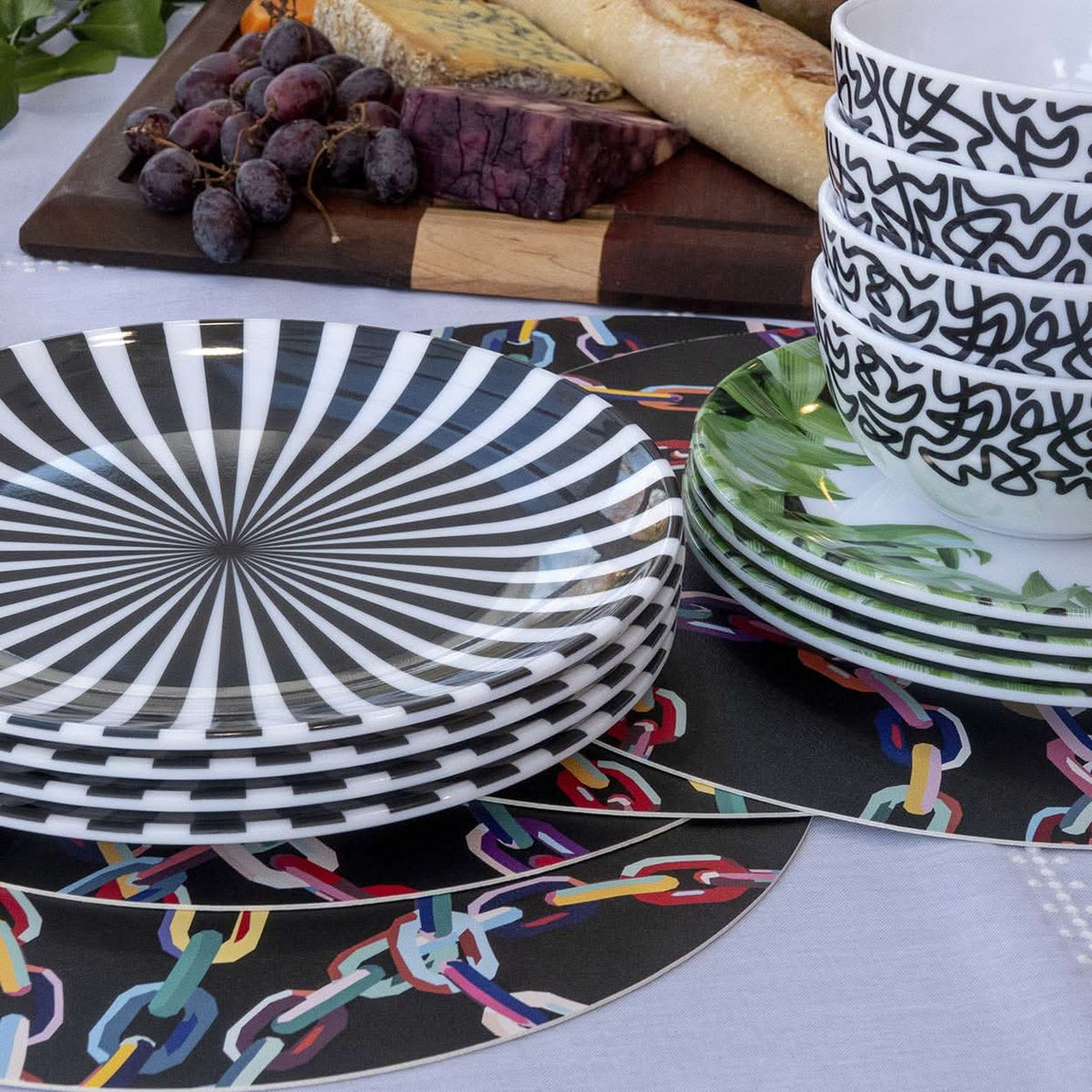 Jungle Chic Set 16 Piece Setting