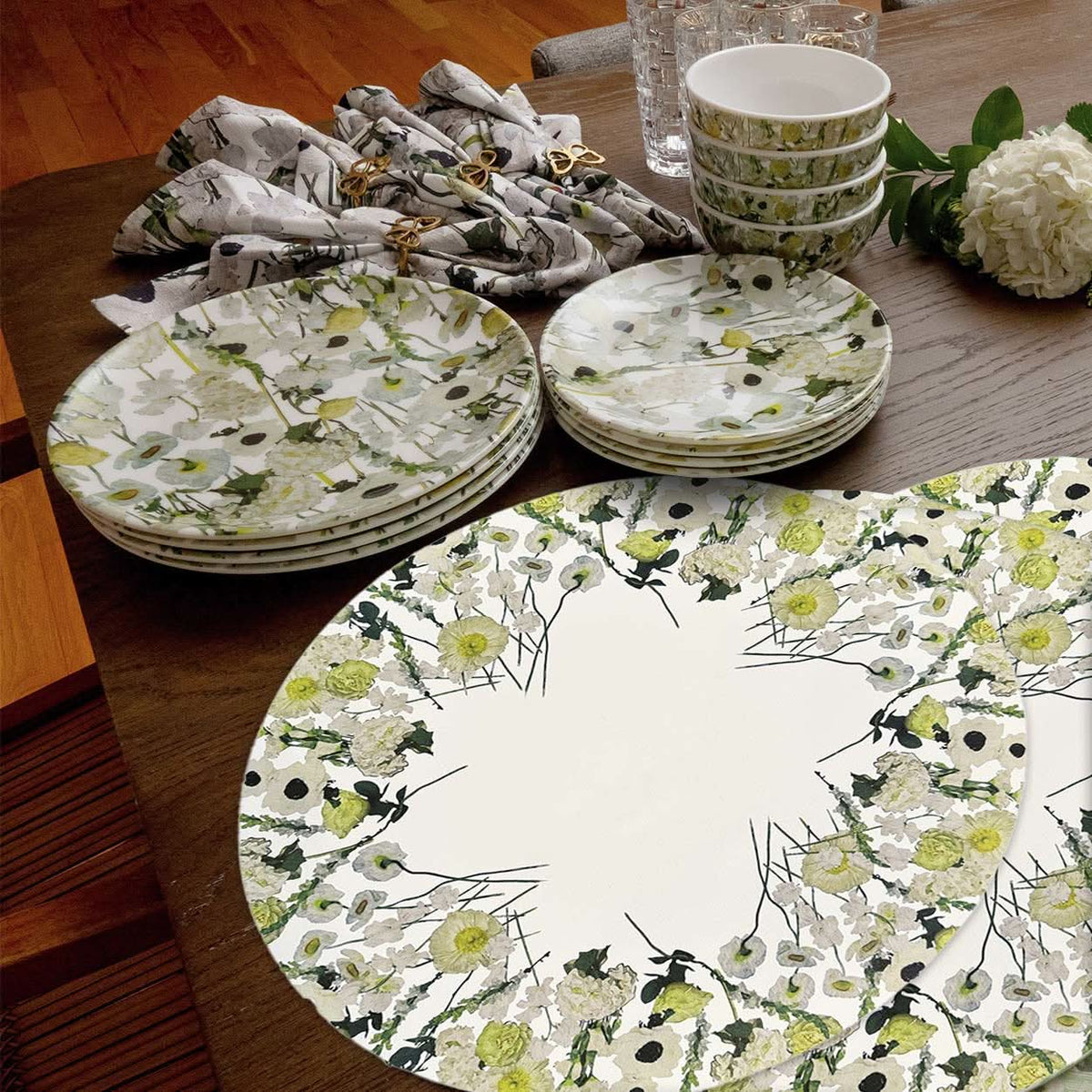 Cream Floral Garden Hostess Set - 20 Piece Setting