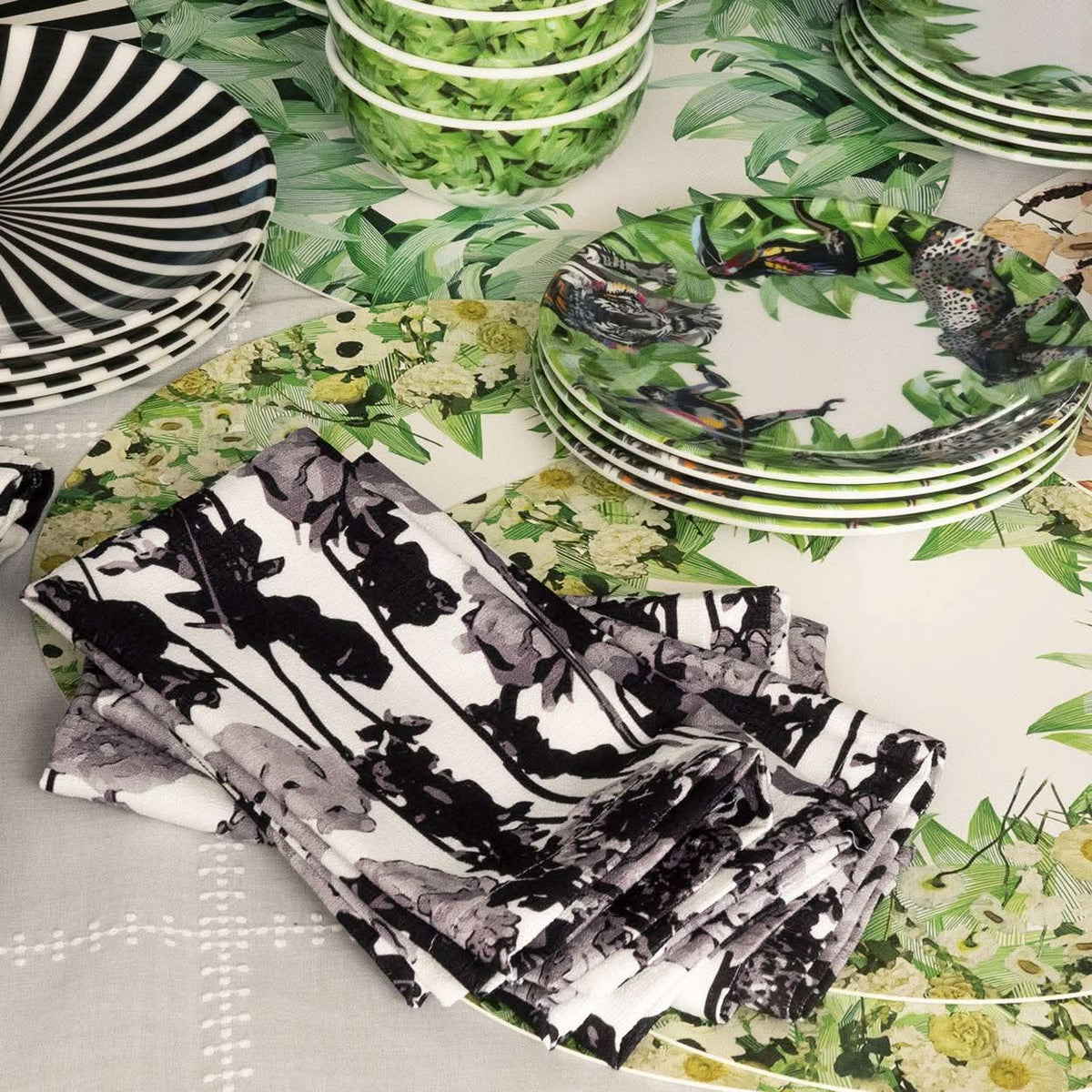 Grayscale Floral Garden  Faux Linen Napkin Set of 4
