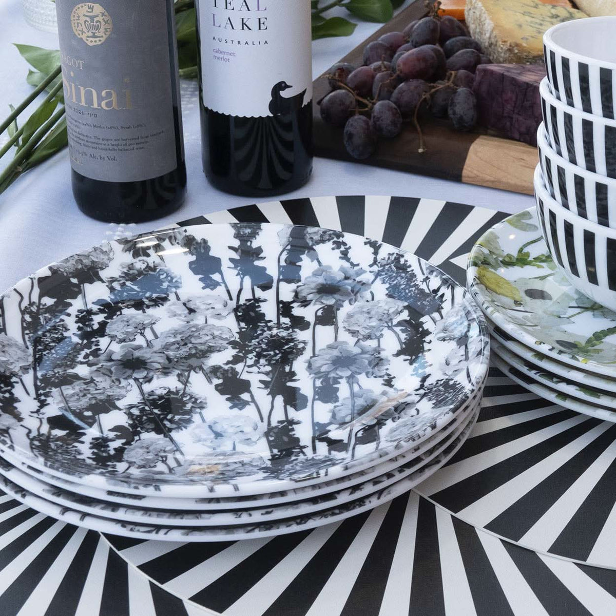 Grayscale Floral Garden Dinner Plate Set of 4