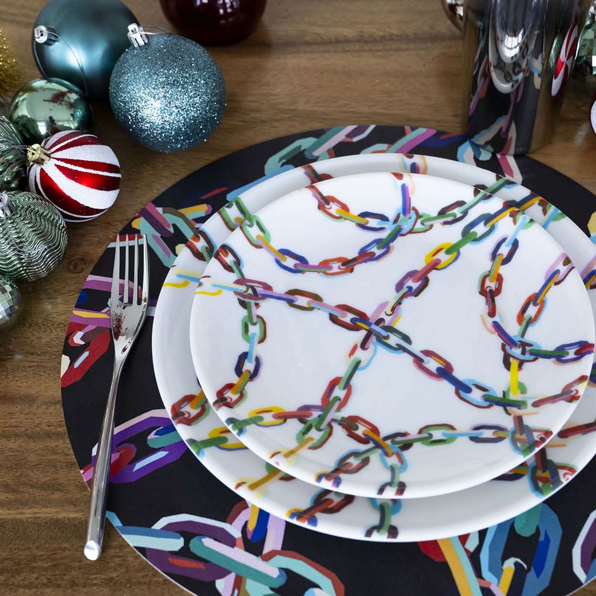Large Chain Link Dinner Plate Set of 4